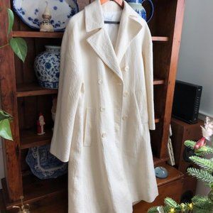 Lightweight All-Season Cloth Coat